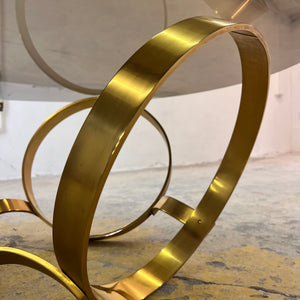 Runder Hesterberg Couchtisch mit Kreisgestell Messing Rauchglas