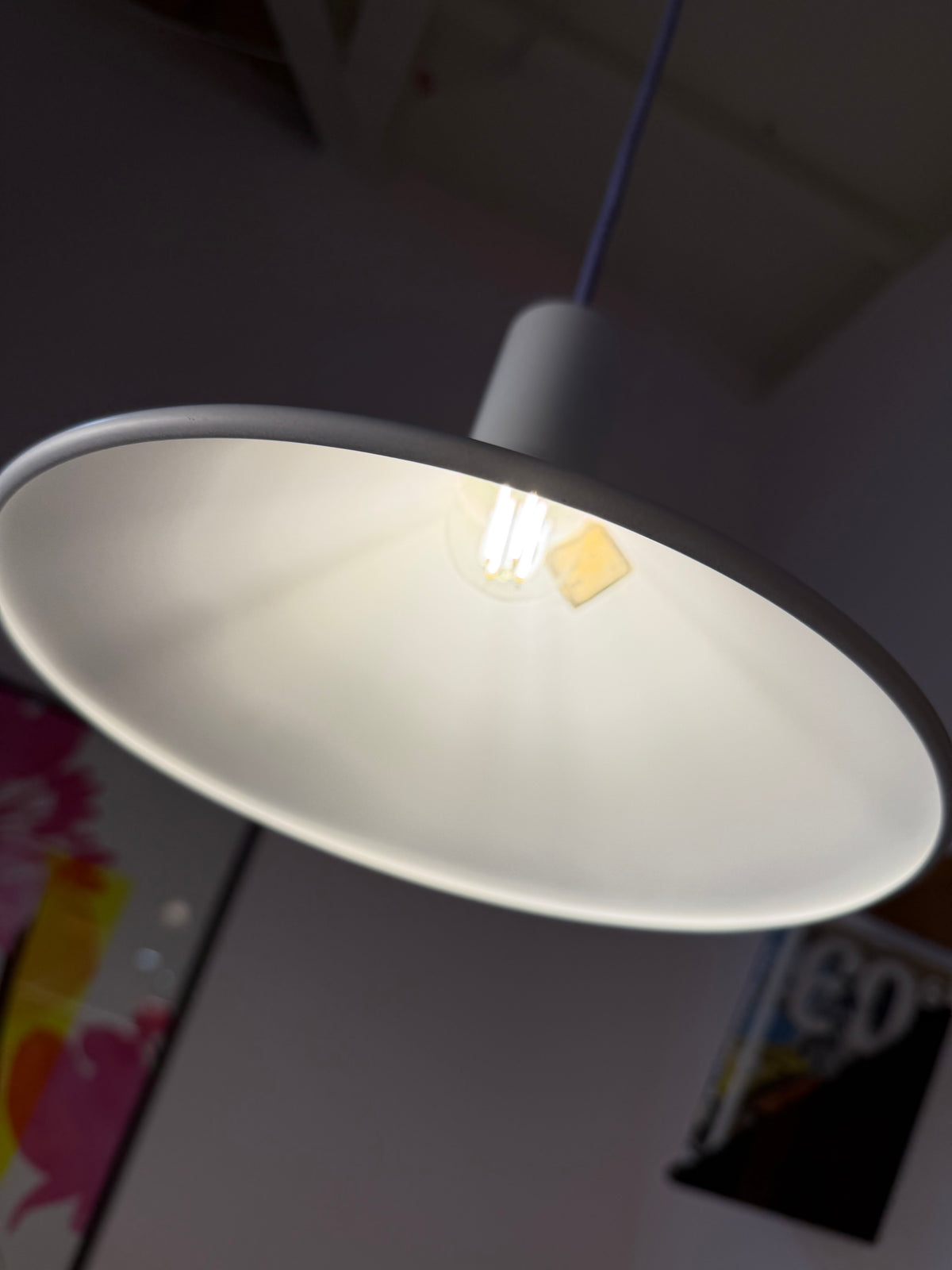 Kleine Hängelampe weiß von Davids Lampe