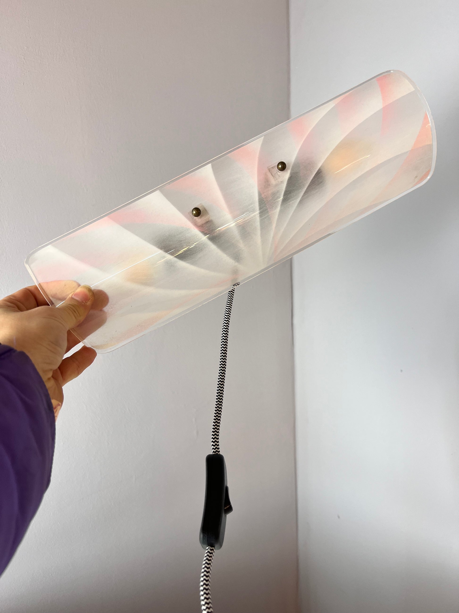 Wandlampe rosa Kunststoff