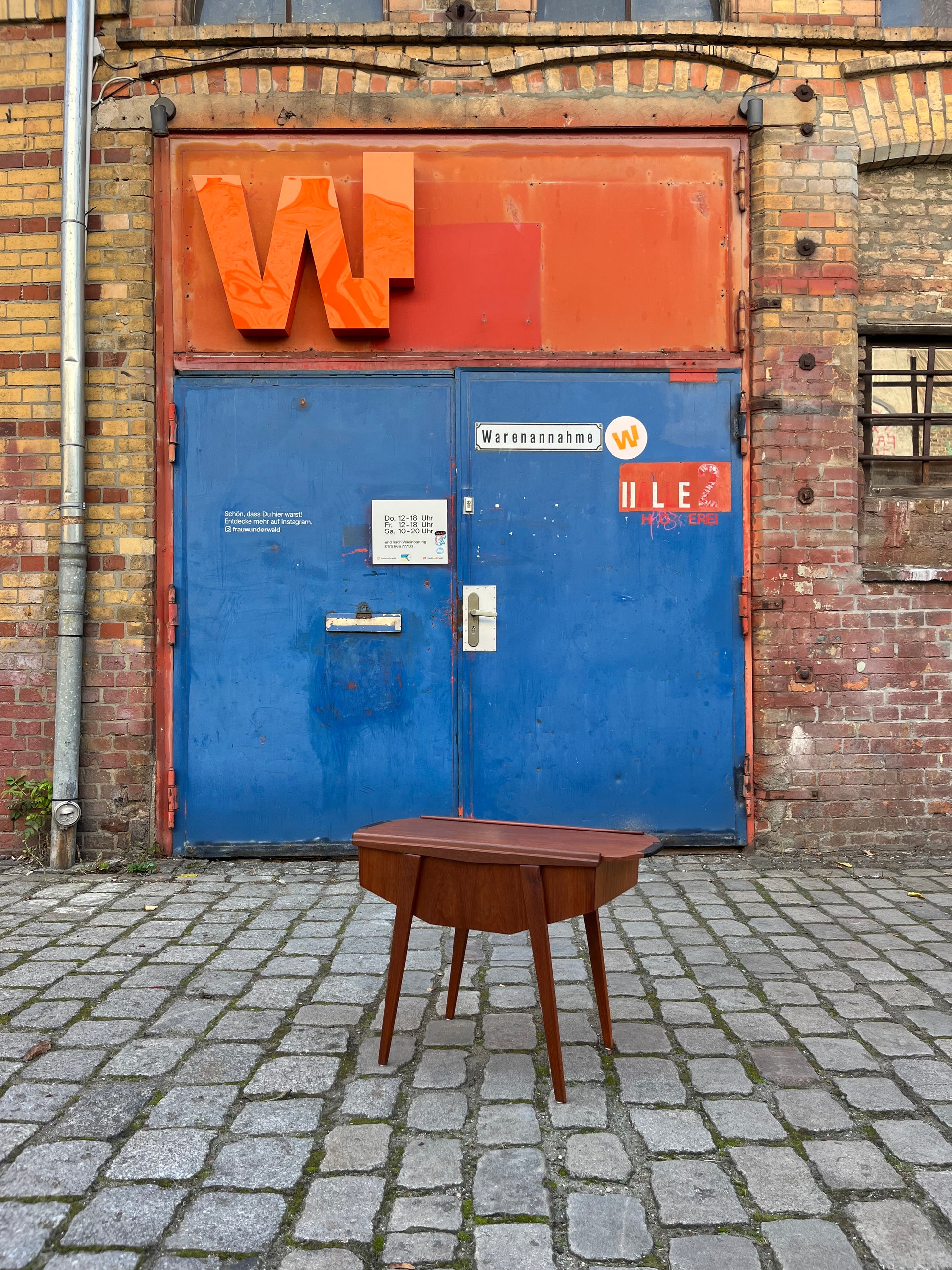 Beistelltisch / Nähkasten Teak aus Dänemark