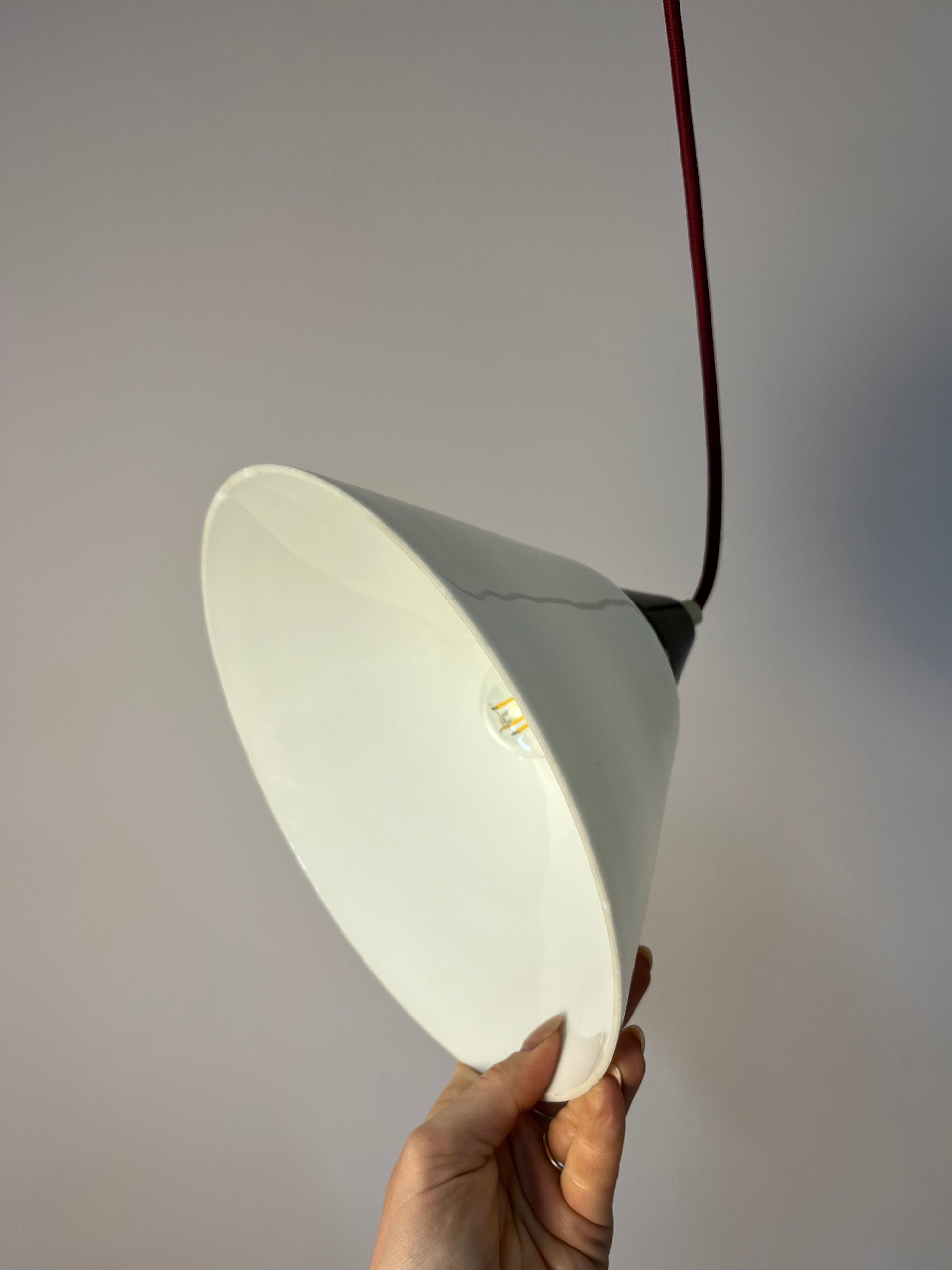 Hängelampe Opalglas Messing