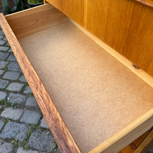 Tallboy Kommode Eiche mit Schloss aus Dänemark