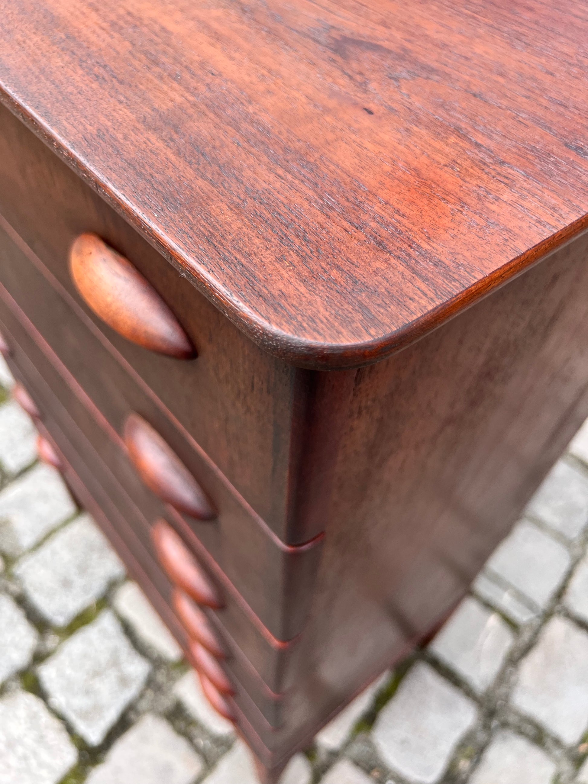 Kommode Teak mit Schloss aus Dänemark