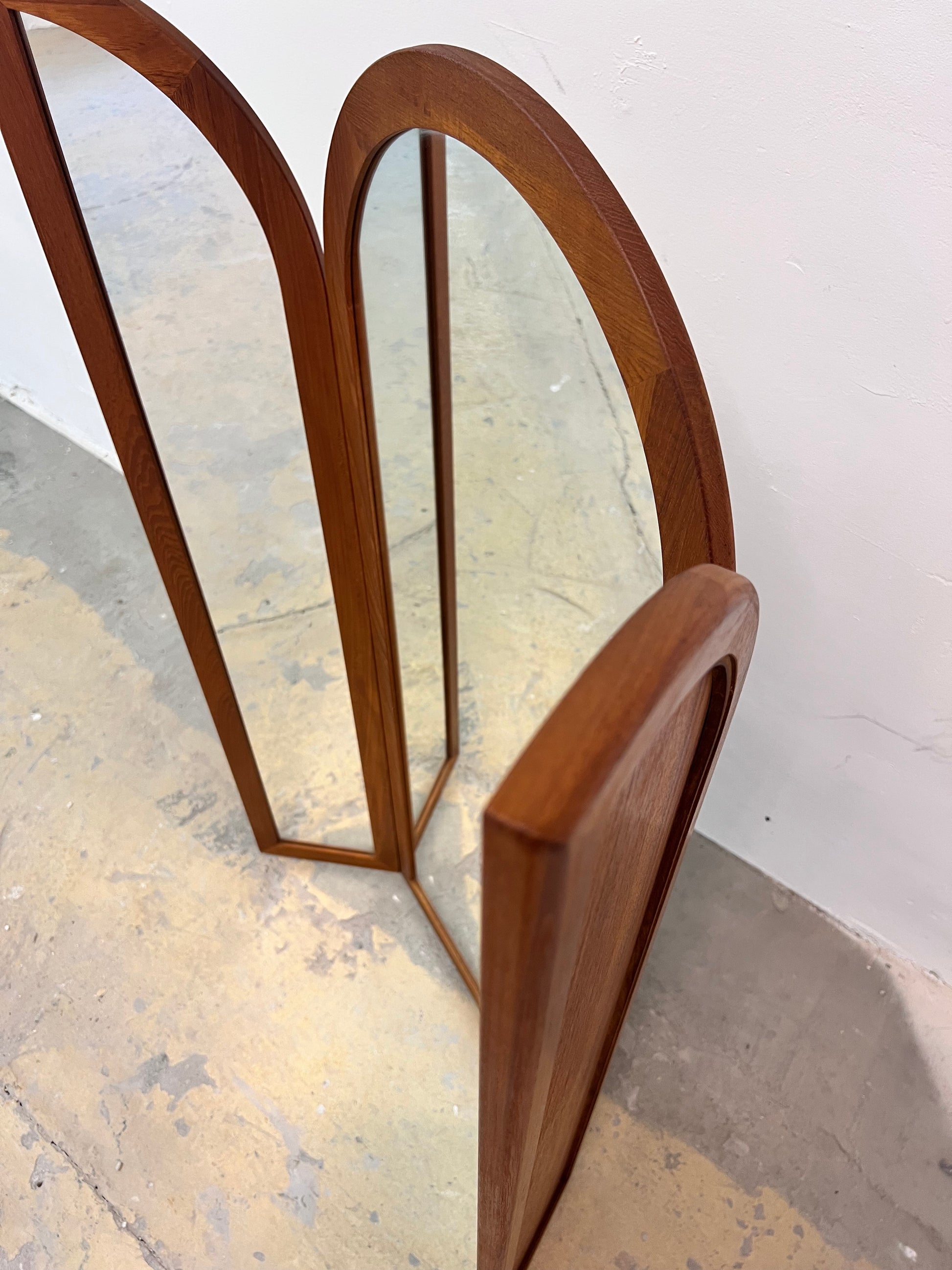 Klappbarer Wandspiegel Teak von Fakse Furniture aus Dänemark