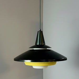 Lamellenlampe dunkelgrün gelb mit Opalglasschirm