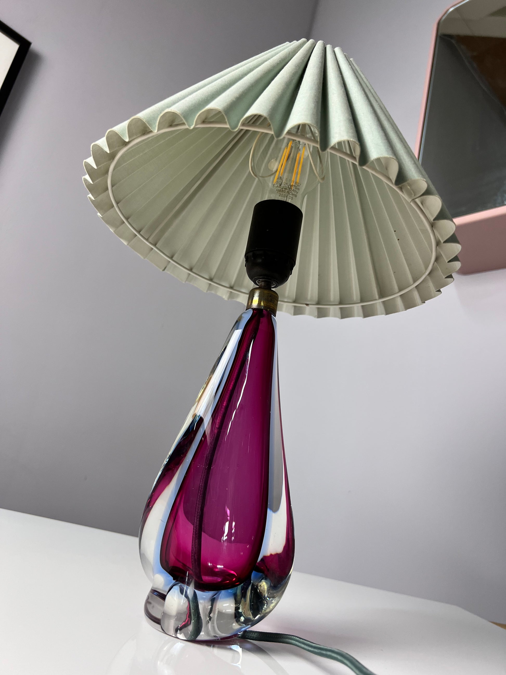 Tischlampe lila blau Muranoglas