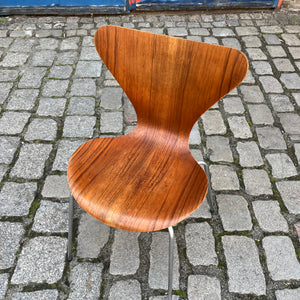 Stuhl Serie 7 Nussbaum von Arne Jacobsen für Fritz Hansen