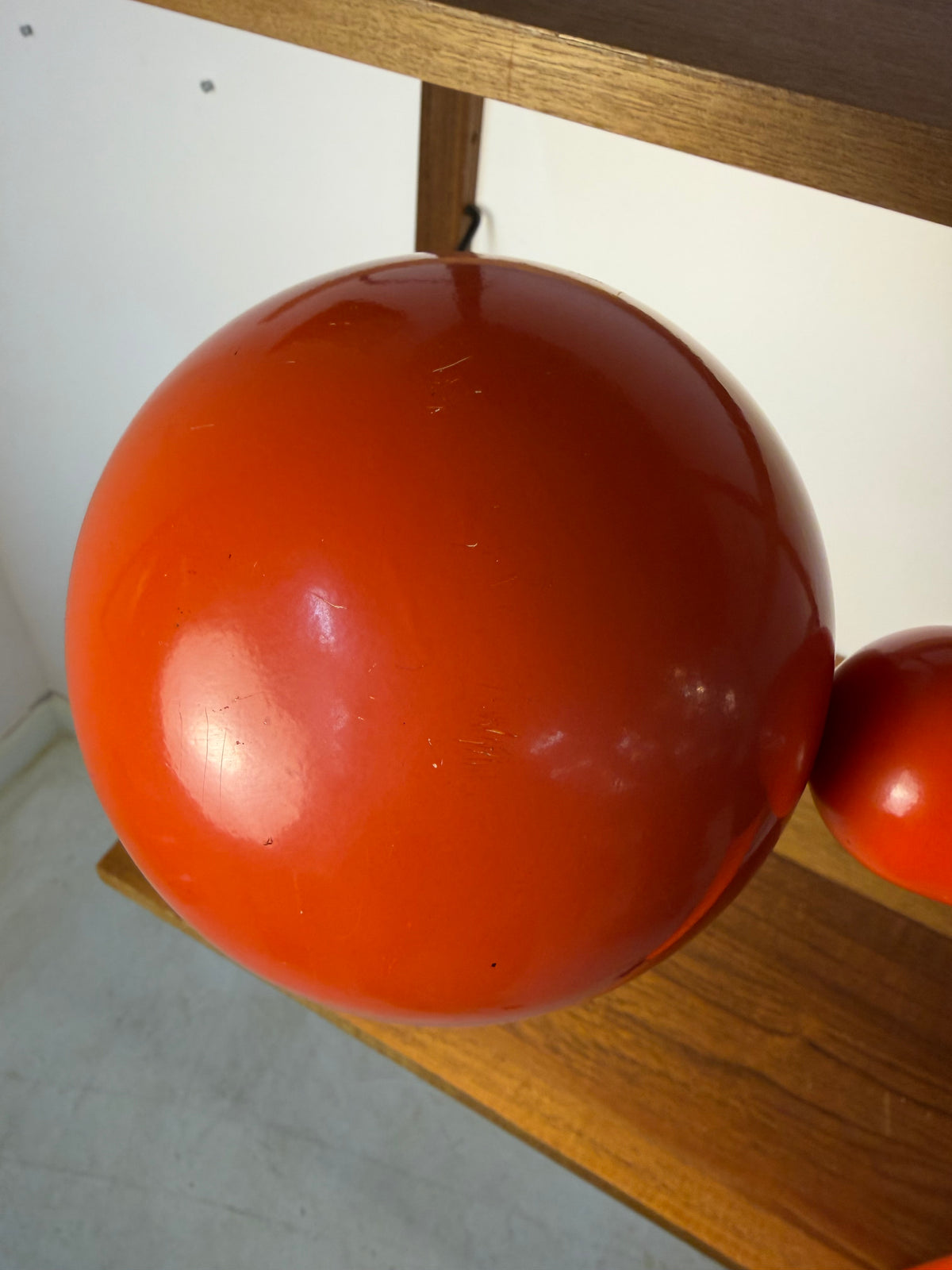 Klemmlampe orange schwarz aus Dänemark