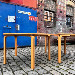 Halbrunder Esstisch grau Buche von Rud Thygesen & Johnny Sørensen für Farstrup