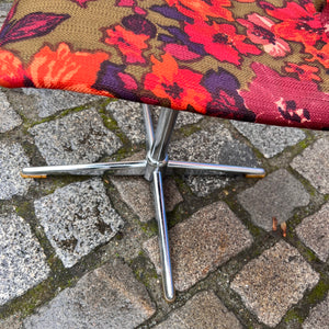 Set: 2x Drehstuhl rot floral von EKA Wohnmöbel