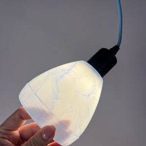 Hängelampe blau weiß marmoriert Glas