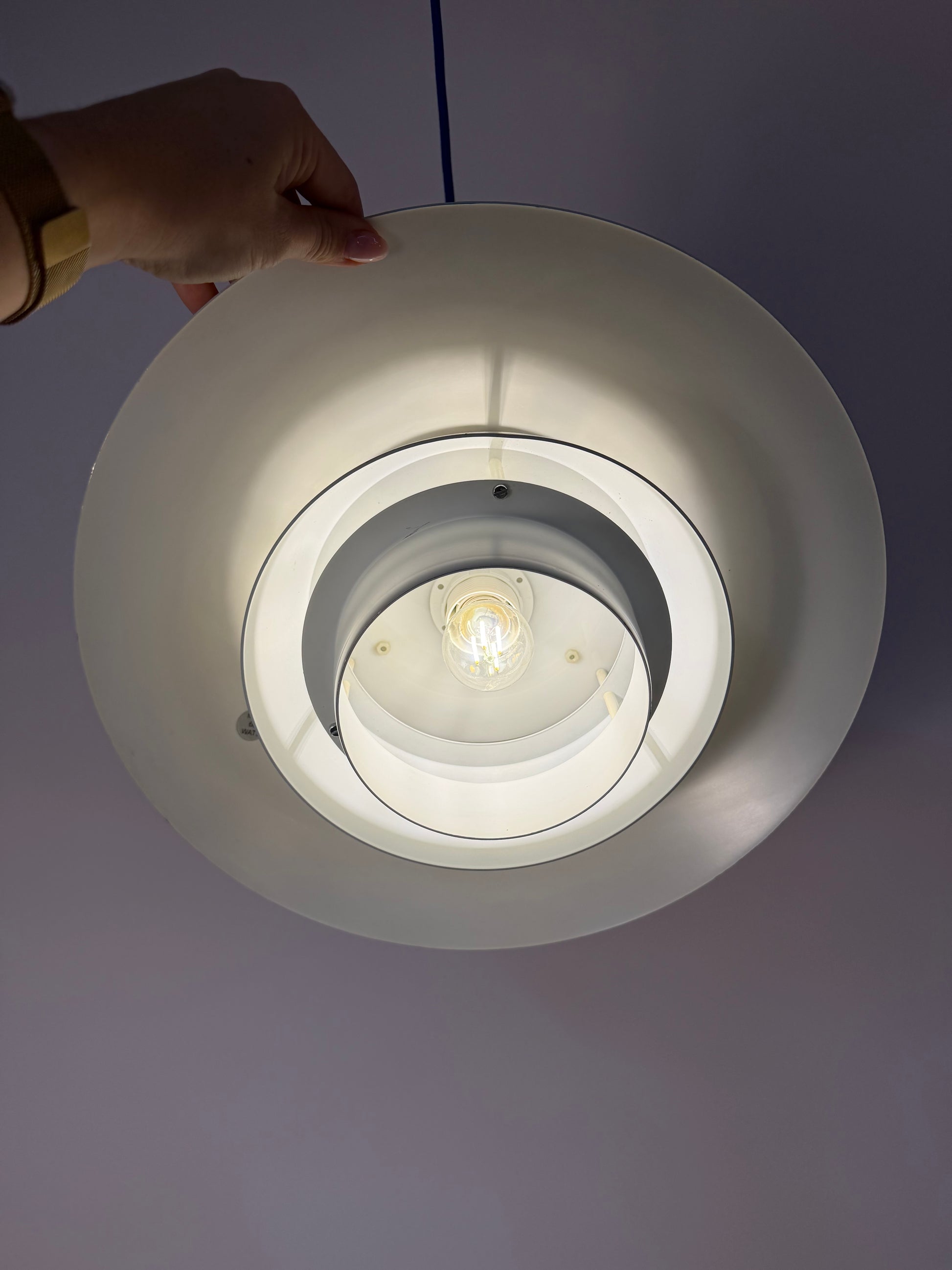 Lamellenlampe weiß aus Dänemark