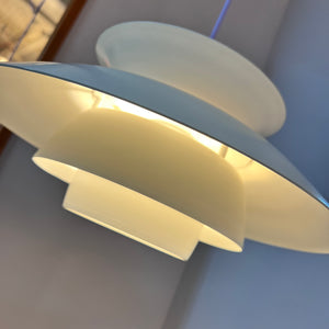 Lamellenlampe weiß aus Dänemark