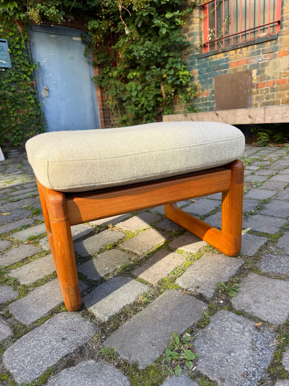 Ottoman Teak Wolle von Holstebro Møbelfabrik