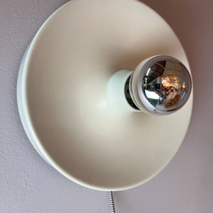 Wandlampe Diskus 25 cm weiß von Charlotte Perriand für Honsel