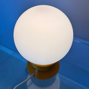Tischlampe gelb Opalglas von Temde