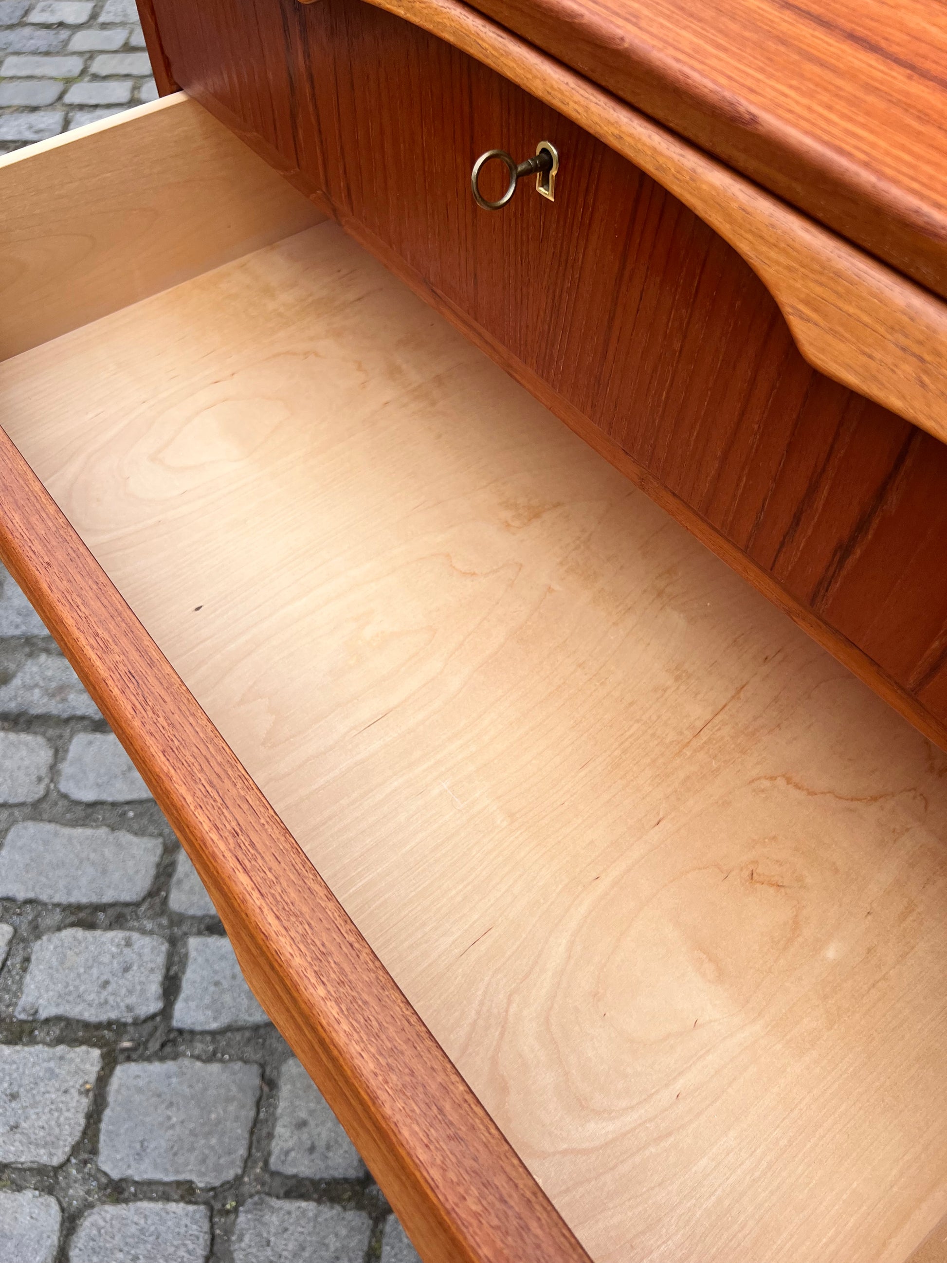 Kommode Trekanten Dänemark
