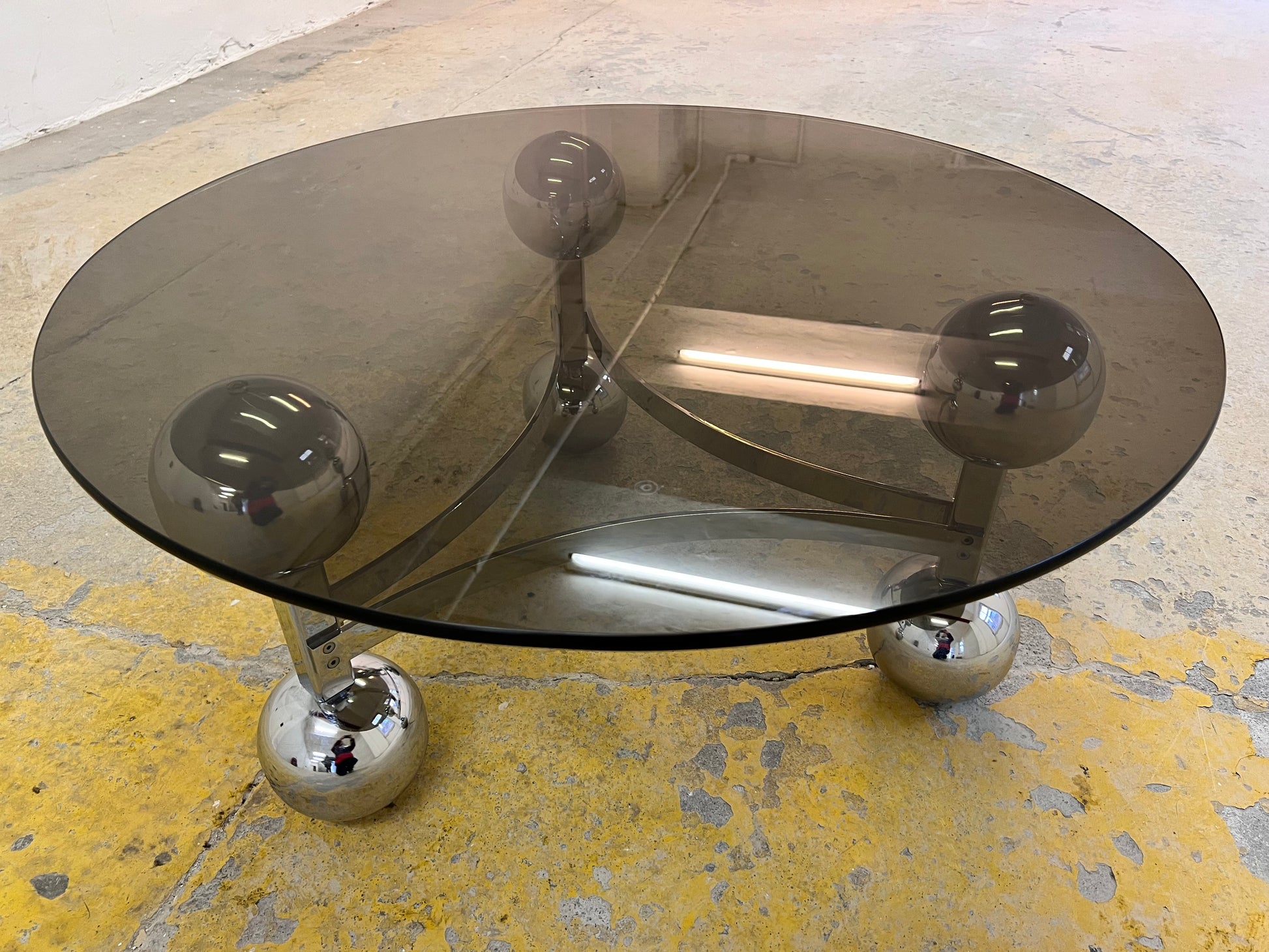 Couchtisch Chrom & Rauchglas 70er Space Age Design