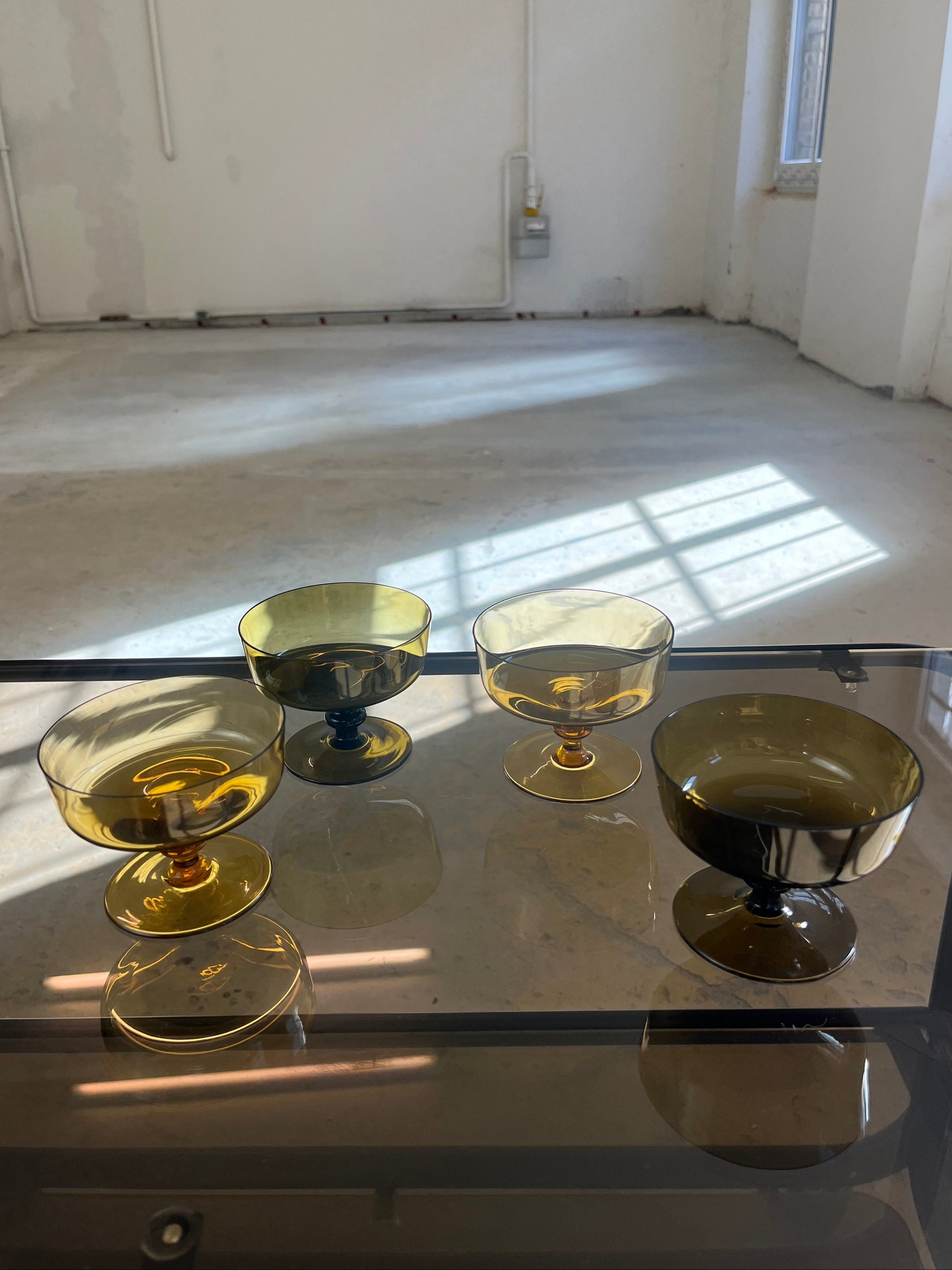 Set: 4x Champagner Schale braun Glas