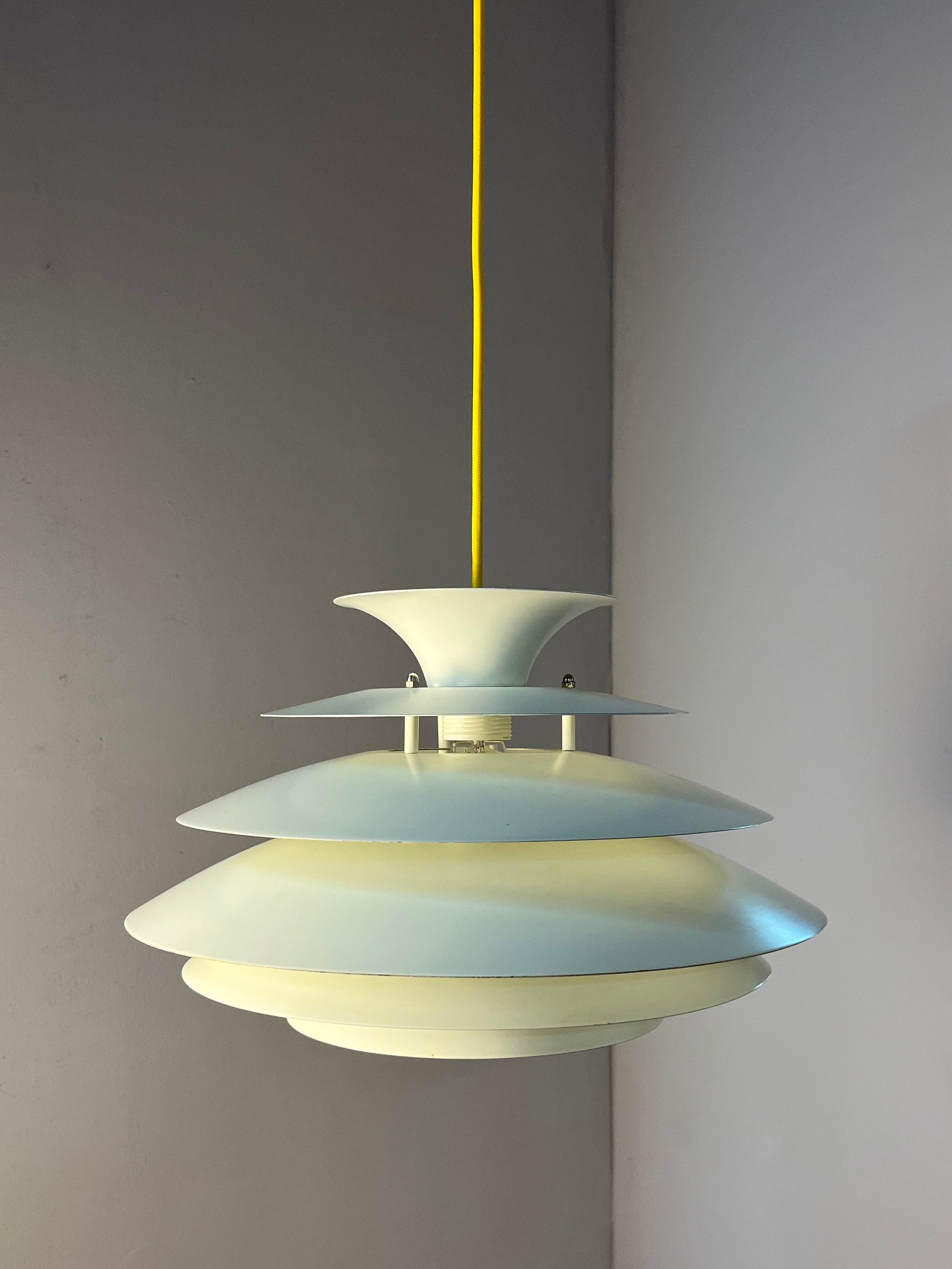 Lamellenlampe Modell 80113 weiß von Formlight
