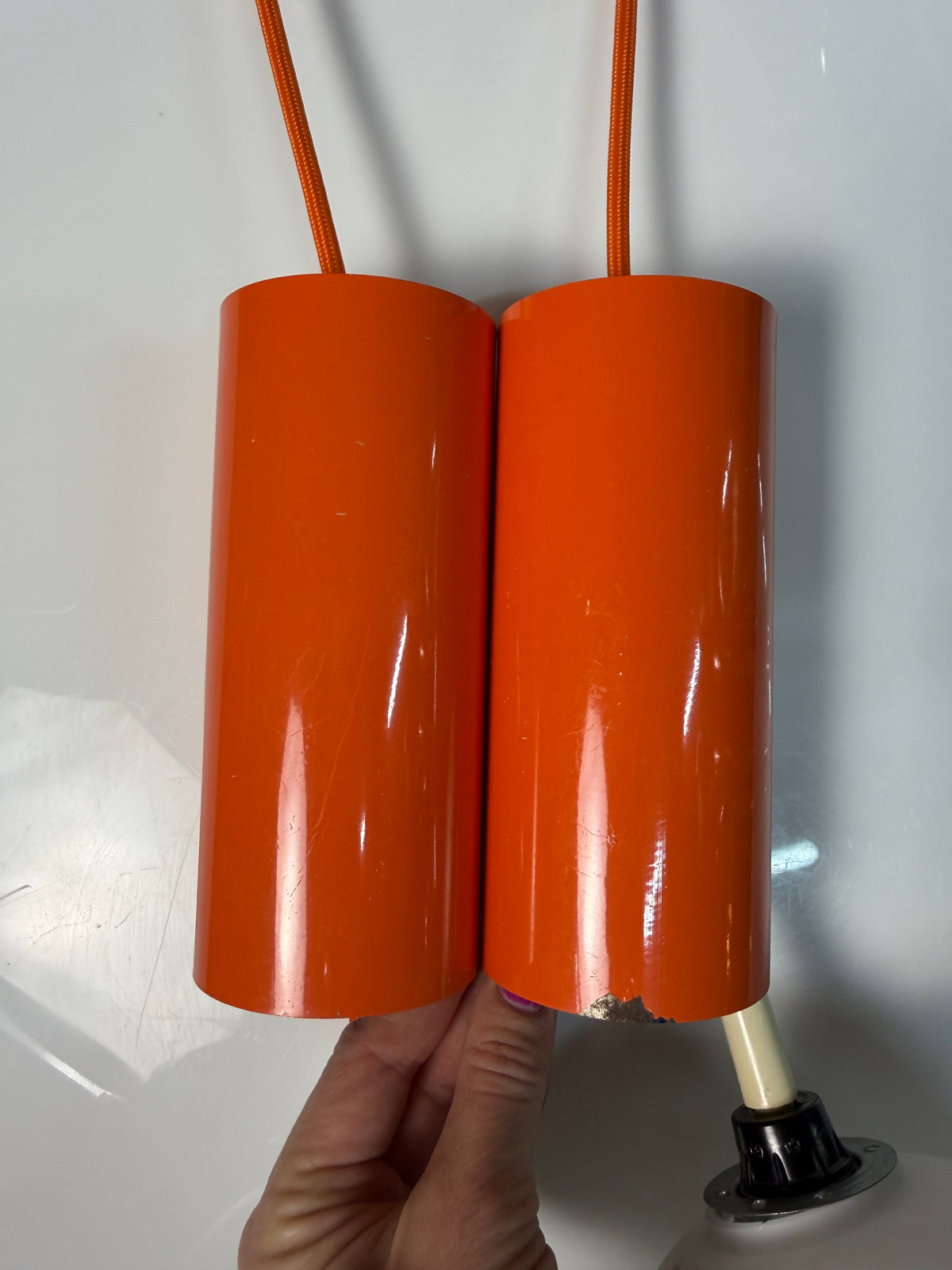 Set: 2x Hängelampe orange mit Opalglas Globus