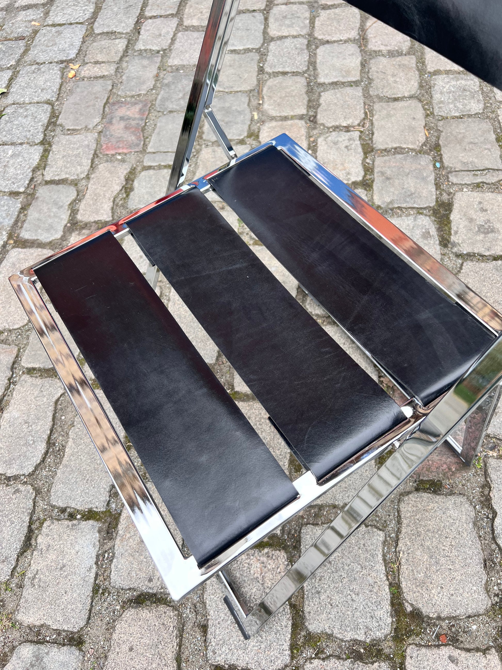 Klappstuhl Vono Echtleder Chrom von Interlübke