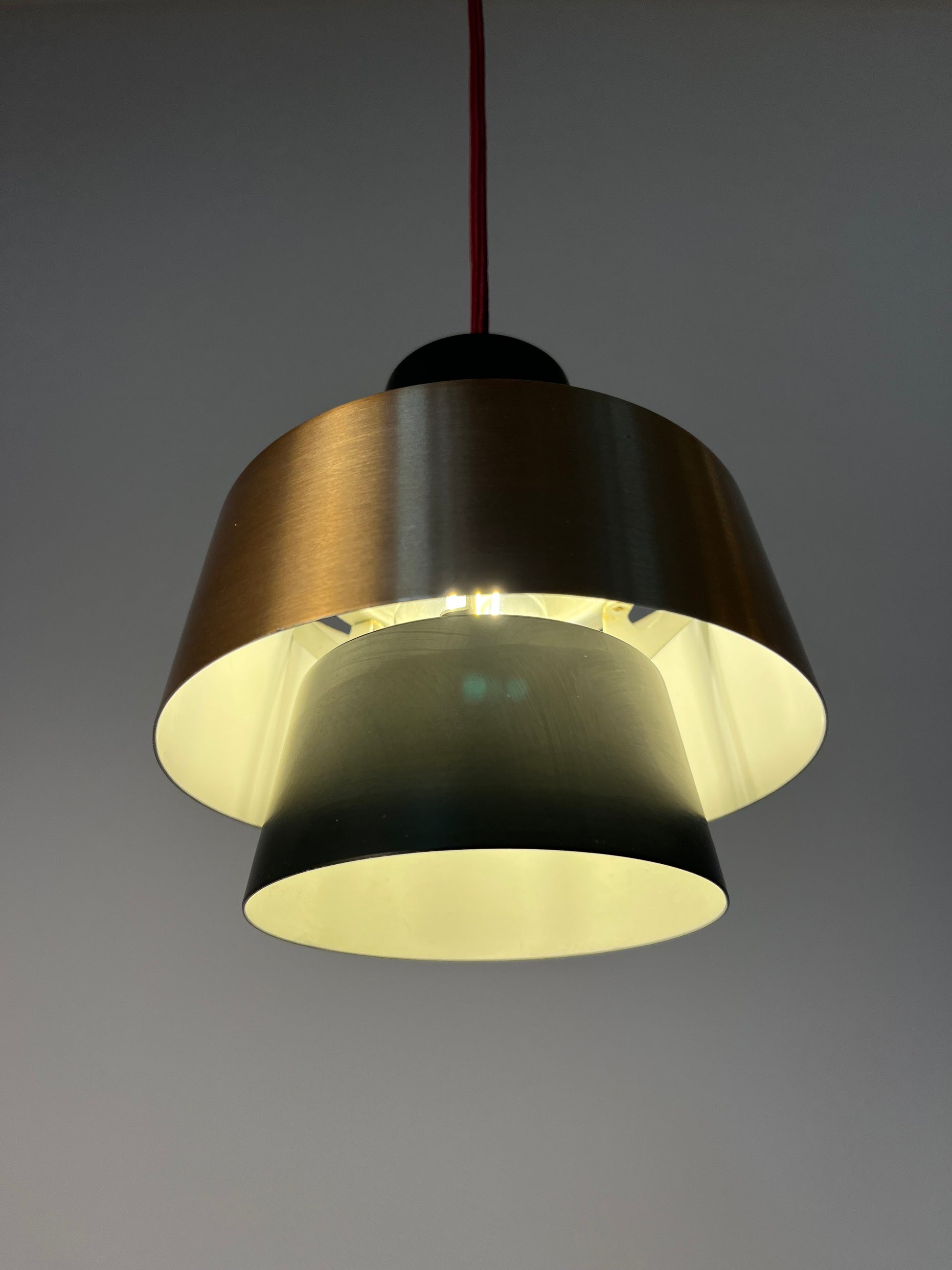 Lamellenlampe schwarz Kupfer aus Dänemark