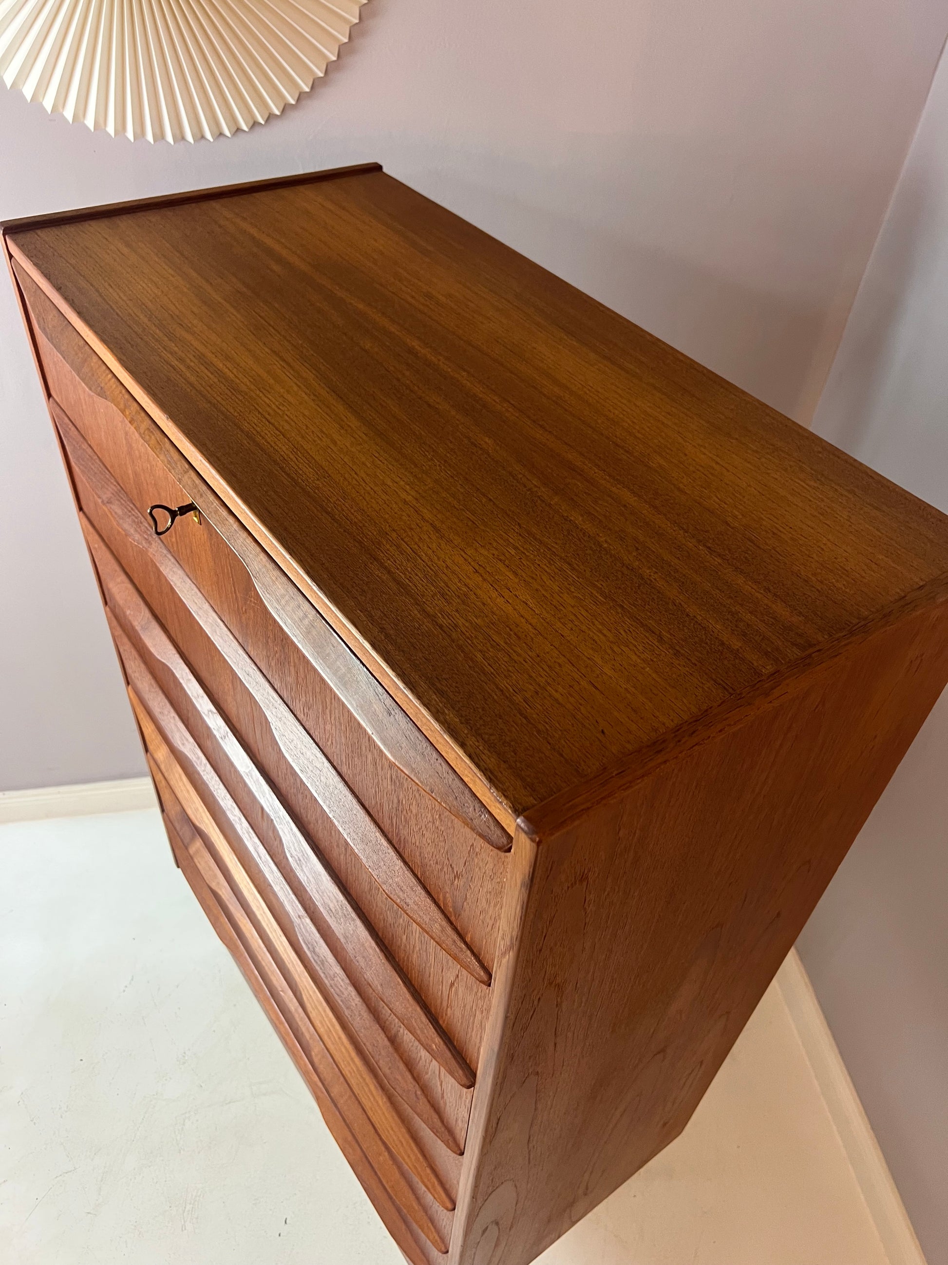 Kommode "Tallboy" aus Dänemark