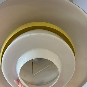 Lamellenlampe dunkelgrün gelb mit Opalglasschirm