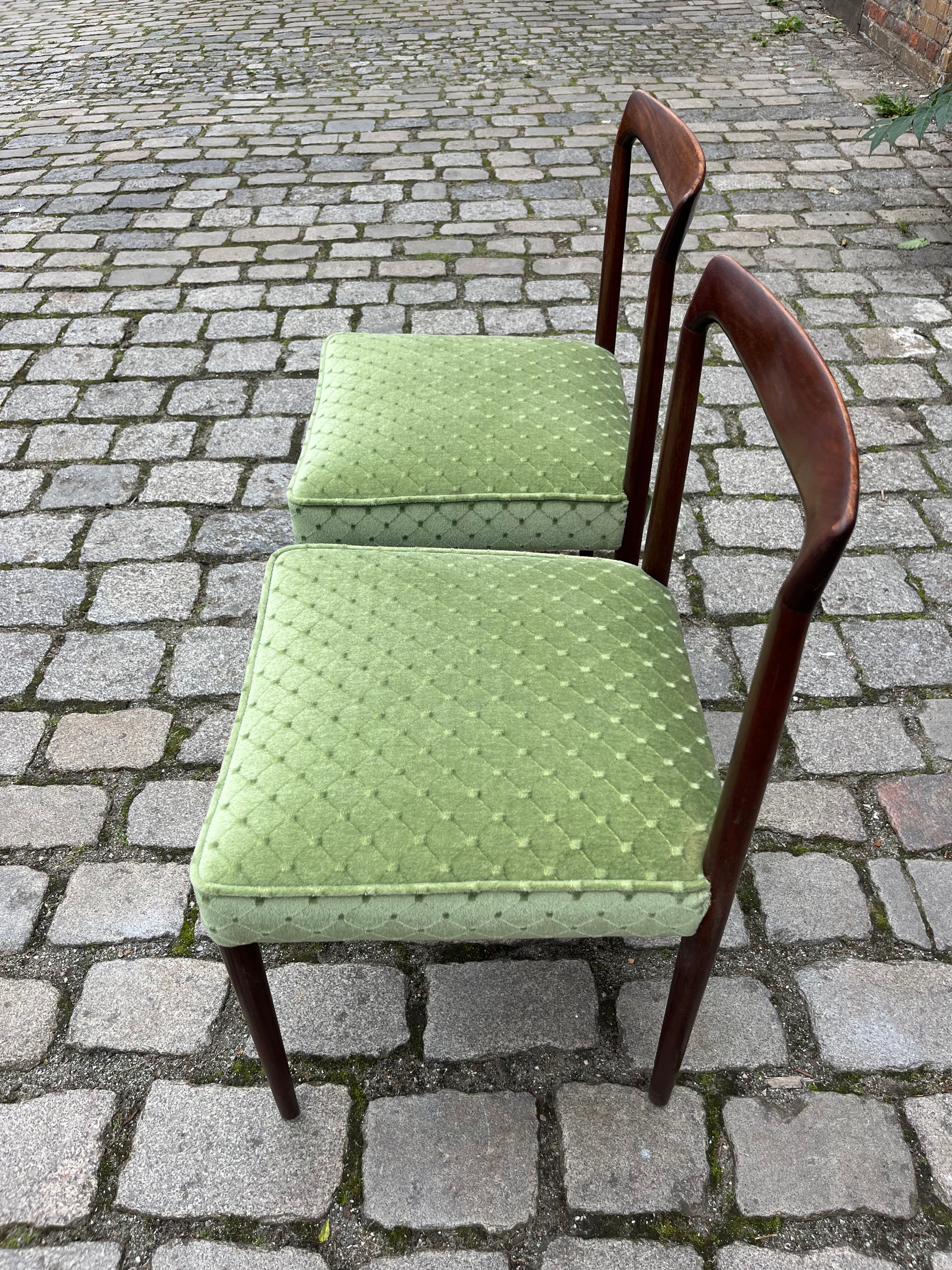 Set: 2x Stuhl grün Palisander