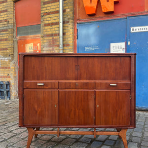 Highboard Teak mit Jalousietüren aus Dänemark