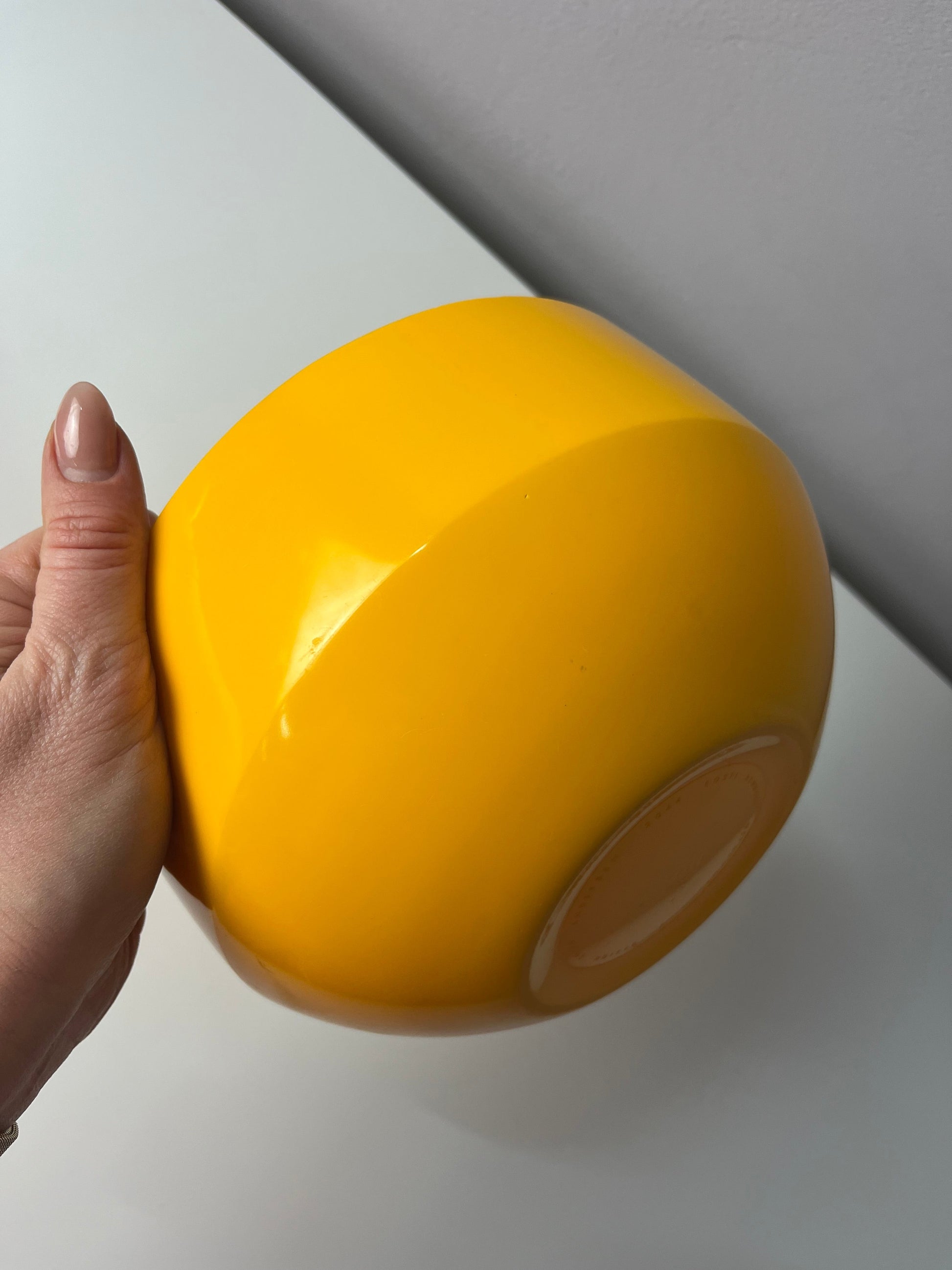 Schale gelb von Rosti