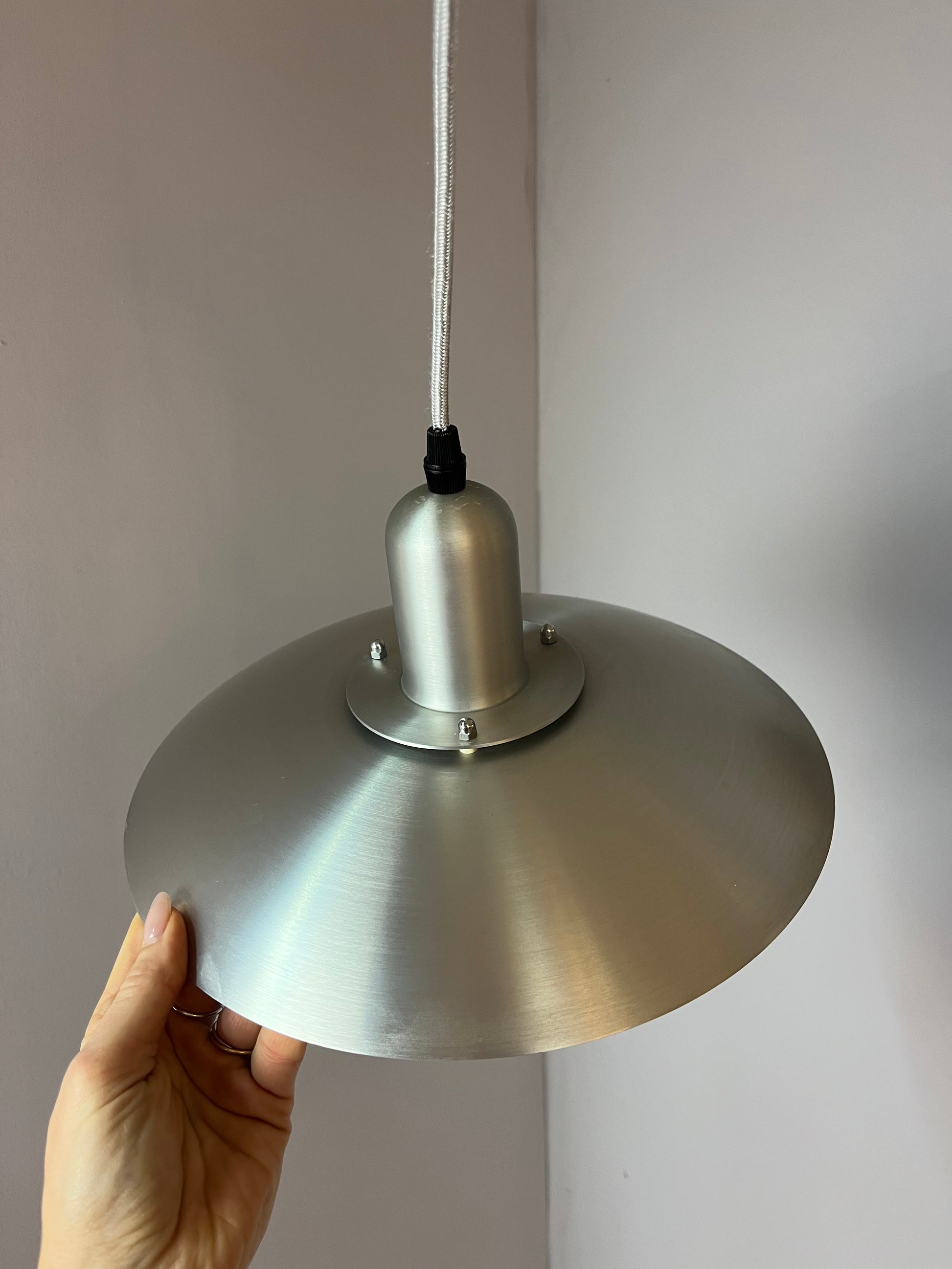 Hängelampe silber von JEKA
