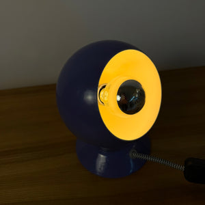 Kugellampe lila für Tisch oder Wand von Abo Randers