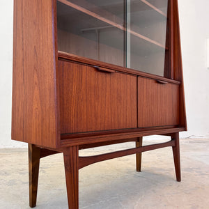 Vitrine Teak mit Klappfächern aus Deutschland