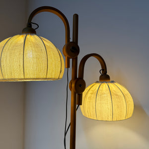 Stehlampe Maiglöckchen von Domus Teak und Rohseide