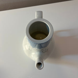 Kaffeekanne Kiruna Garden weiß blau von Tapio Wirkkala für Thomas