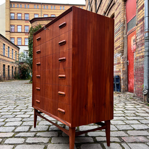 Kommode Teak mit Schloss aus Dänemark