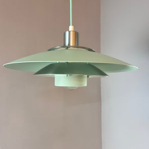 Lamellenlampe neu lackiert mint
