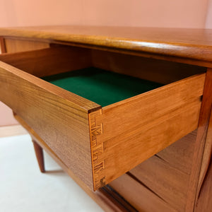 Sideboard Teak von Gunni Omann für Aco aus Dänemark