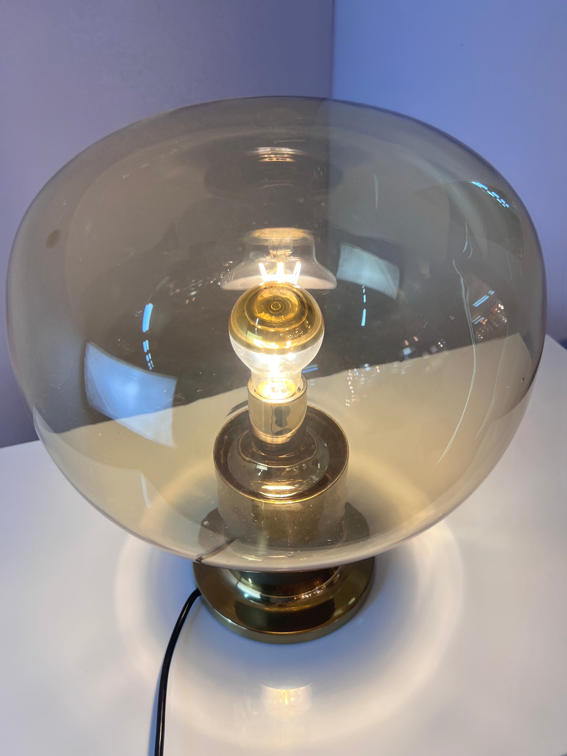Tischlampe Messing Glas mundgeblasen