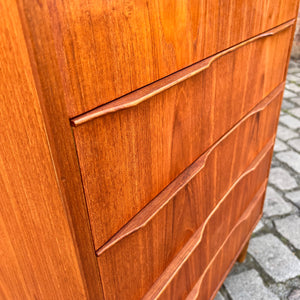 Kommode Teak mit Schloss aus Dänemark