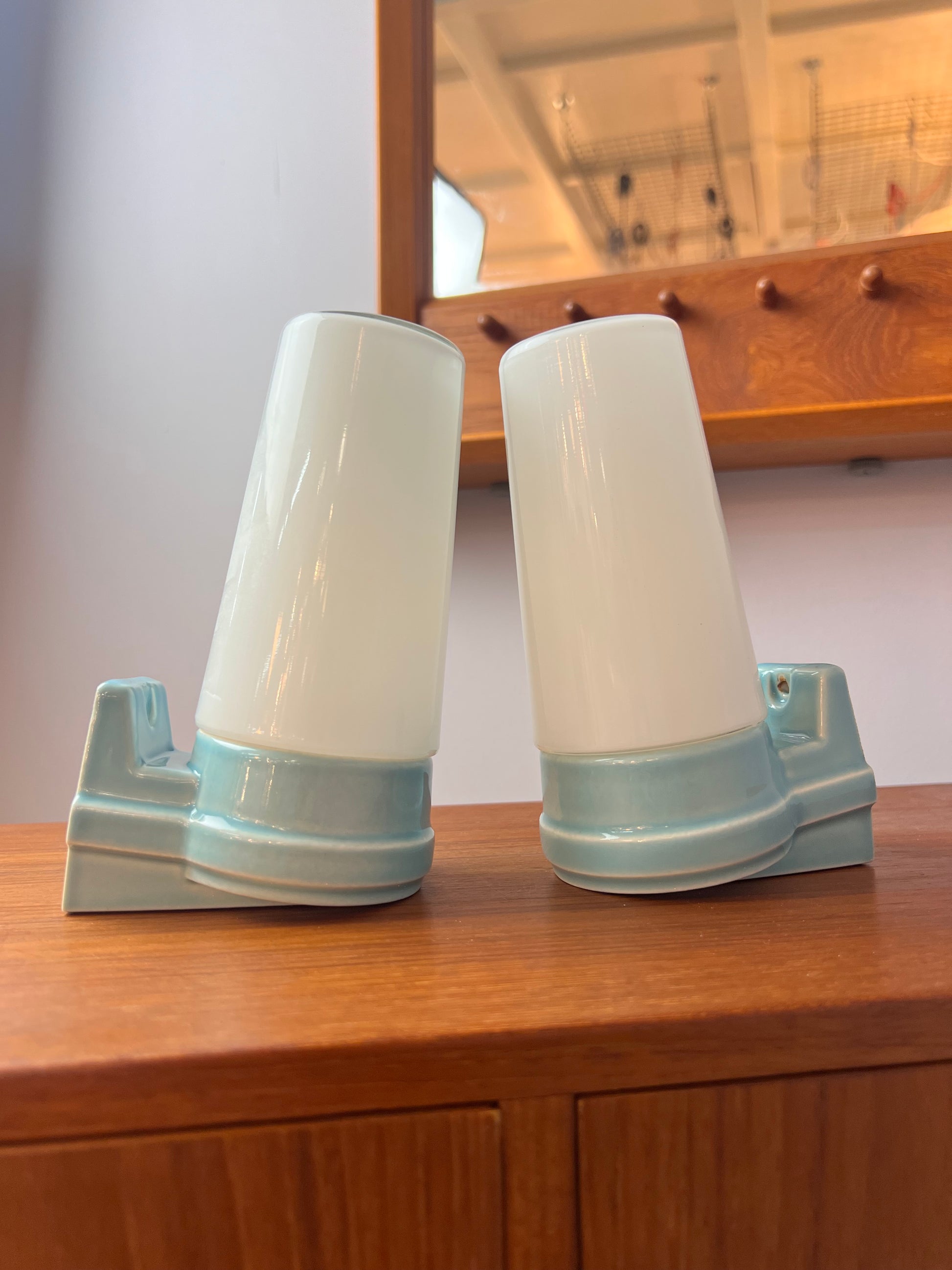 Set: 2x Wandlampe Modell 6080 von Sigvard Bernadotte für Ifö