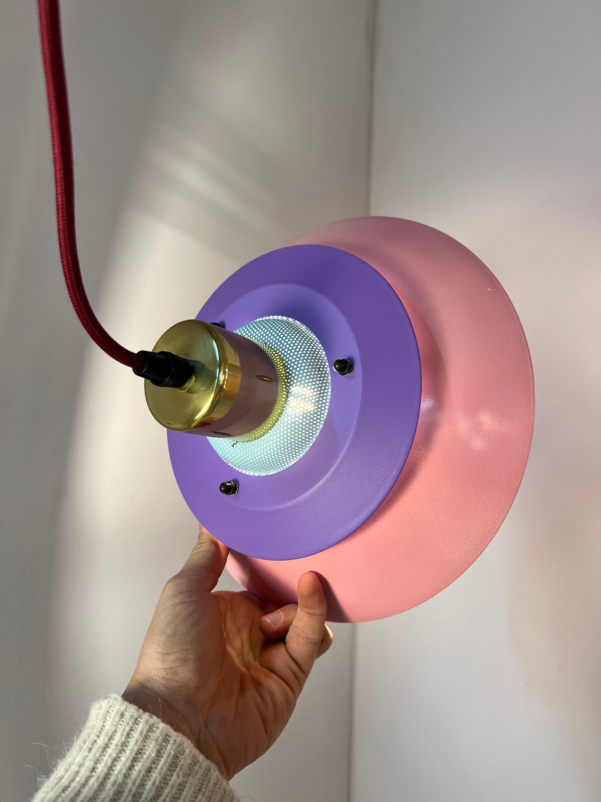 Lamellenlampe neu lackiert mint rosa lila aus Dänemark