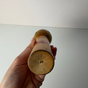 Japanische Kokeshi Holzfigur handbemalt