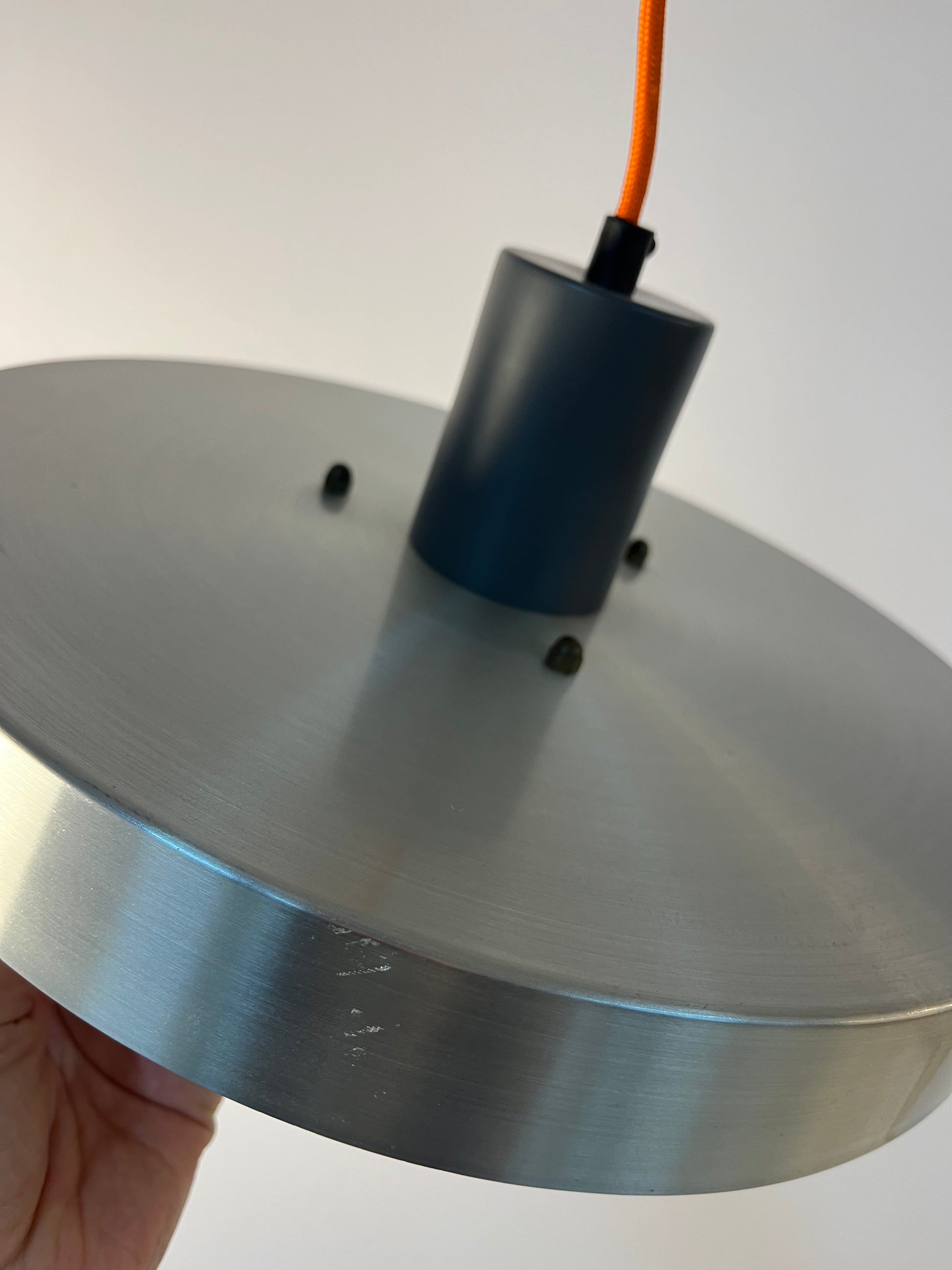 Hängelampe silber anthrazit aus Dänemark