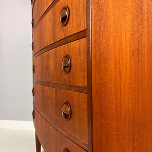 Kommode mit gerundeter Front Teak aus Dänemark