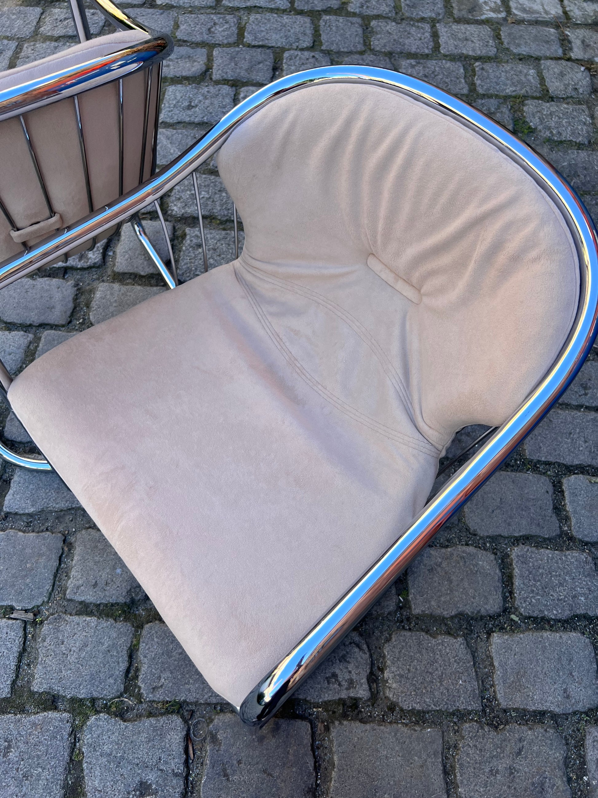 Set: 2x Freischwinger creme Chrom von Gastone Rinaldi - neu gepolstert