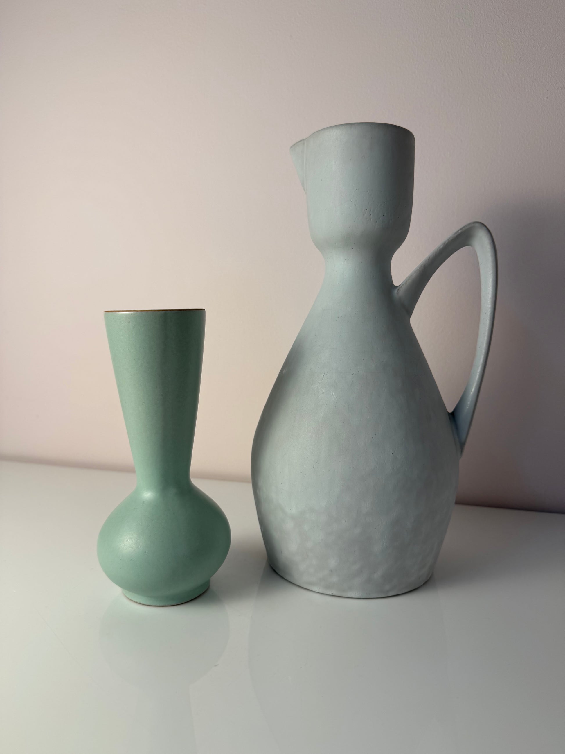 Set: Vase und Karaffe mintgrün weiß Keramik aus Westdeutschland