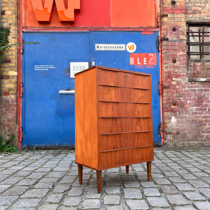 Kommode Teak mit Schloss aus Dänemark